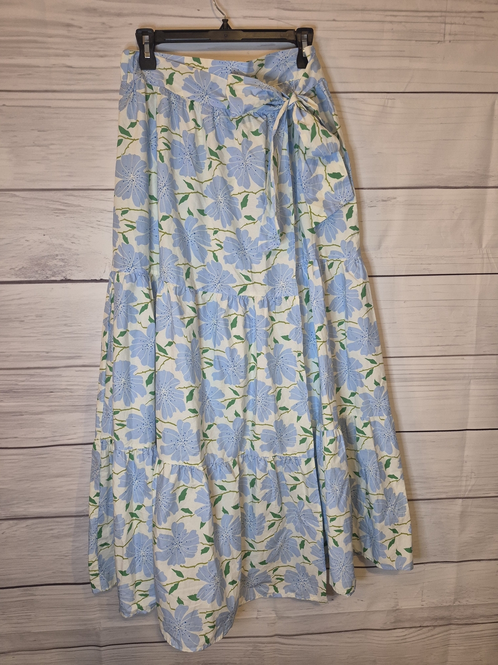 Who What Wear Blue Floral Tiered Maxi Wrap Skirt Cottagecore Vacation Style M - Picture 3 of 12